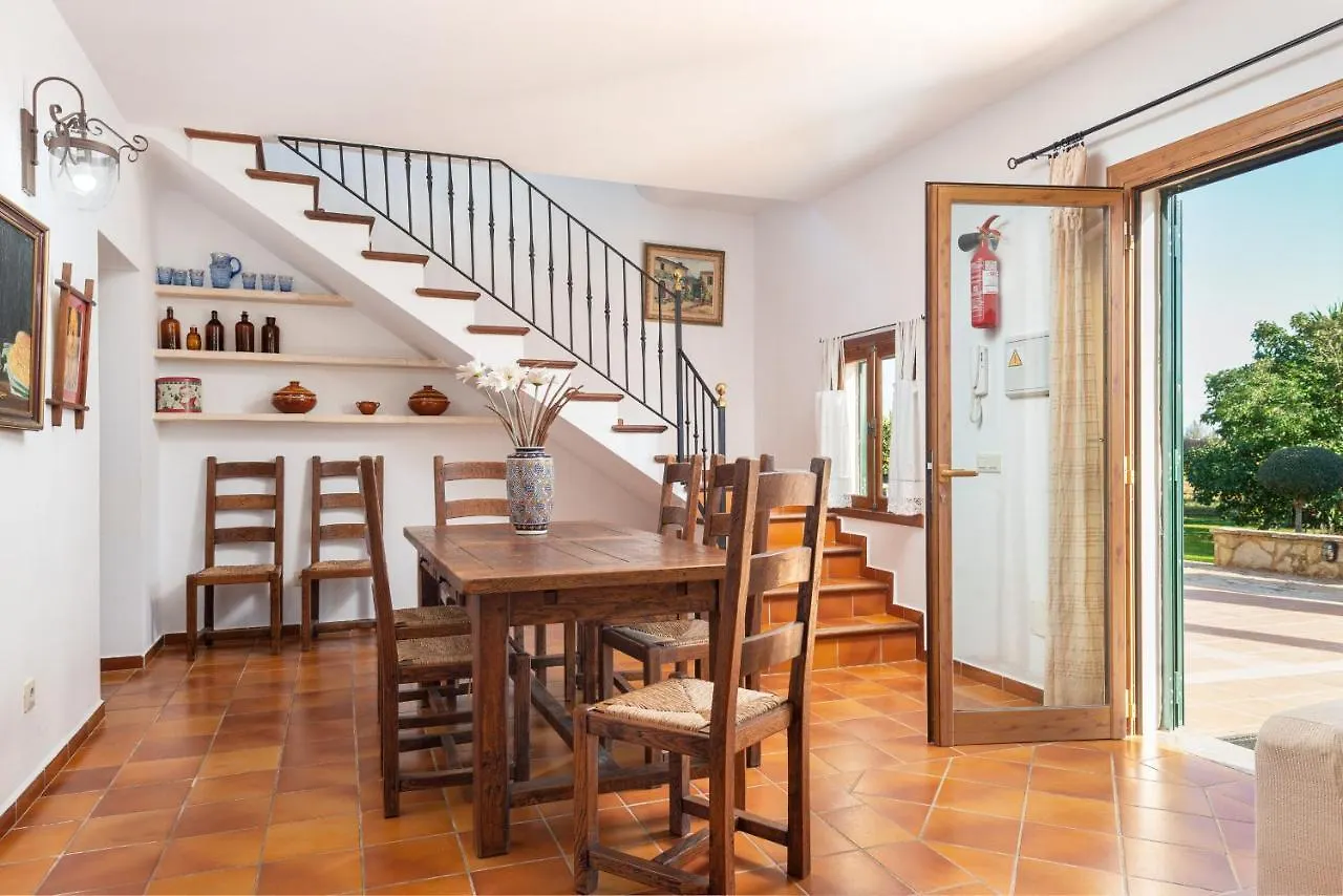 Villa Can Rafelino, Pool And Relax Llubi